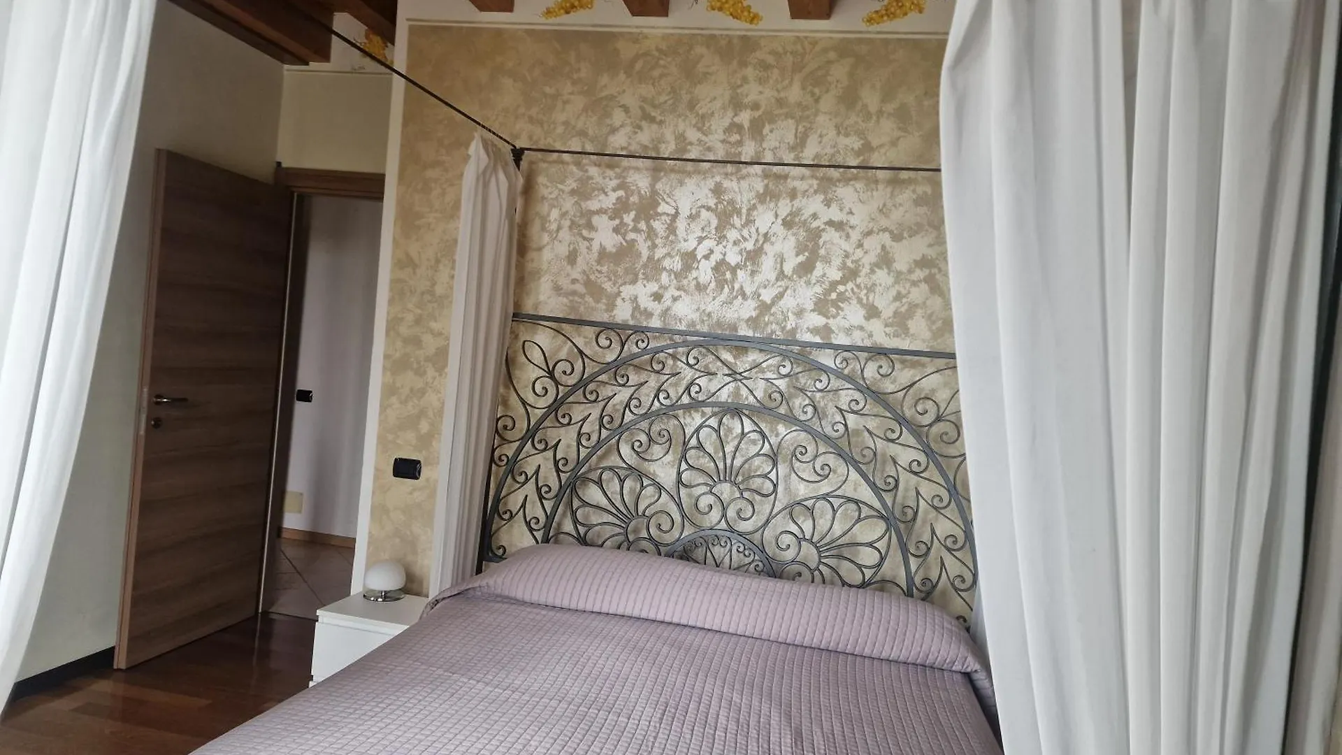 Cortela SantʼAmbrogio di Valpolicella Ferienhaus